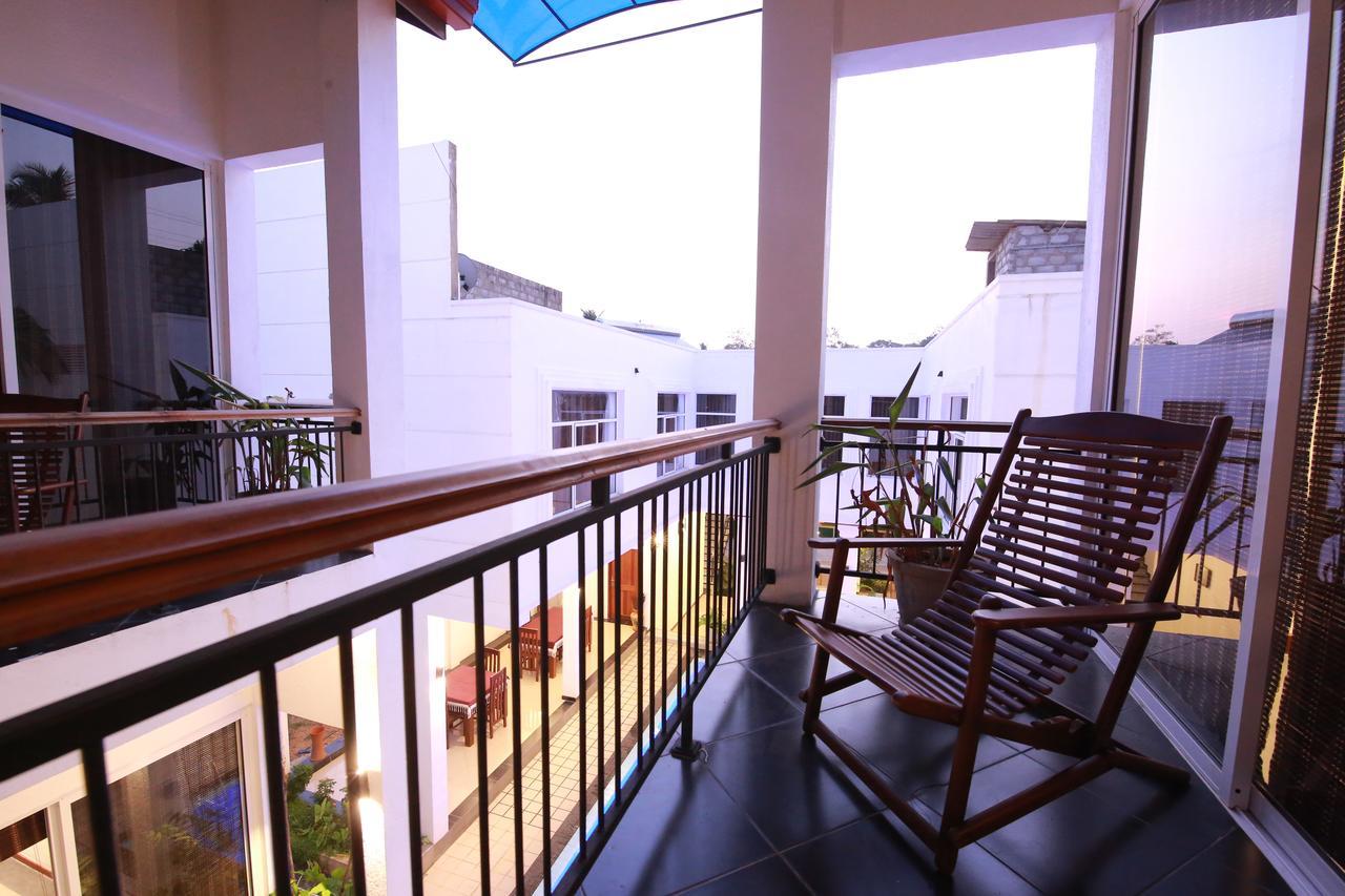 Hikka Boutique Hotel Narigama Bagian luar foto