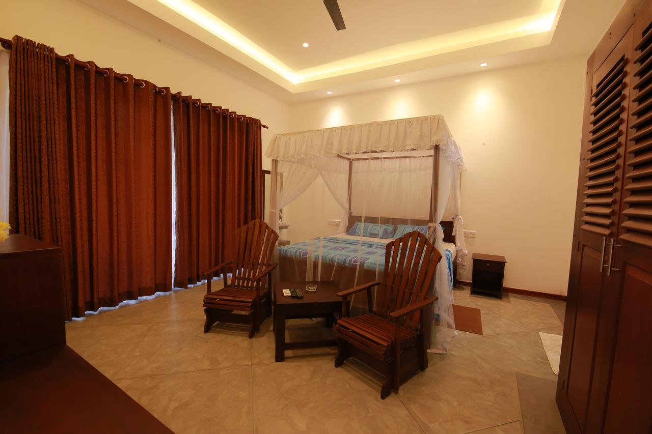 Hikka Boutique Hotel Narigama Bagian luar foto