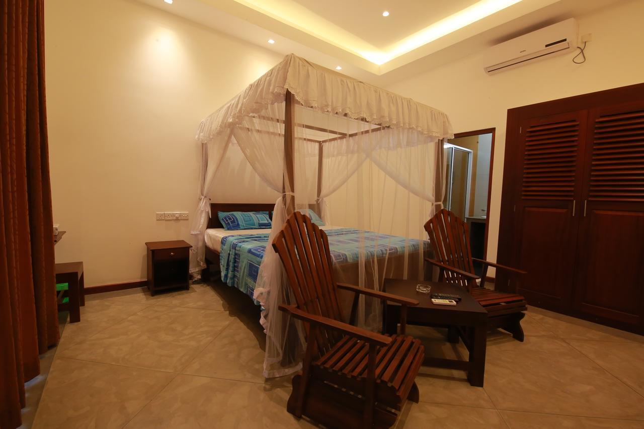 Hikka Boutique Hotel Narigama Bagian luar foto