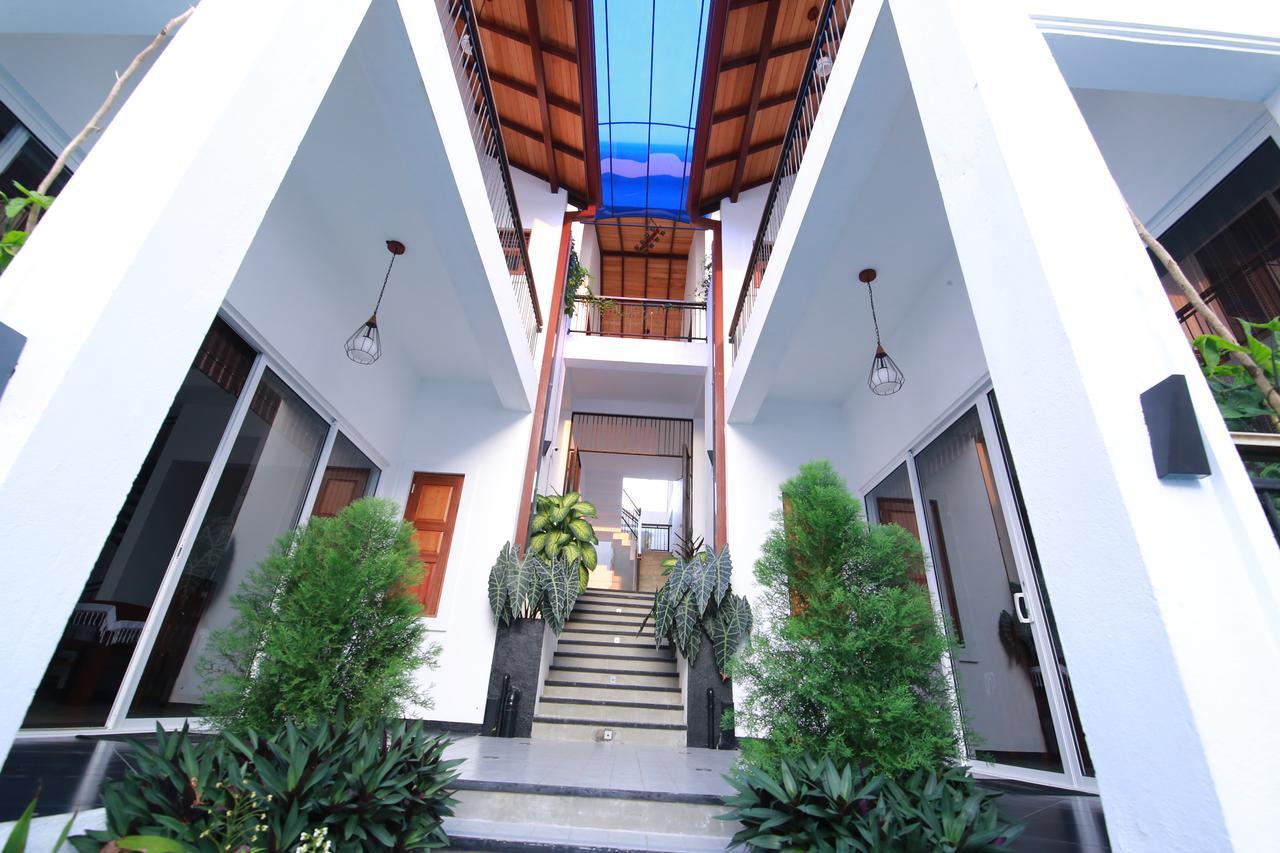 Hikka Boutique Hotel Narigama Bagian luar foto